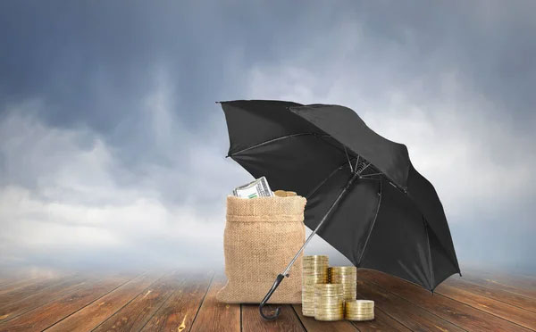 How to Safeguard Your Investments and Minimize Risks